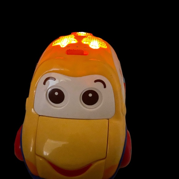 Rhymes and sorter car for toddler. Spanish language toy. - Picture 10 of 10